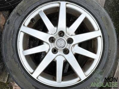 Jante alliage 17“ #404 / Jaguar S-Type V6 - V8 Essence de 1999 à 2002