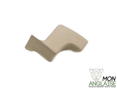 Finition d'embout de siège droit / Jaguar S-Type V8 - V6 Essence de 1999 à 2002